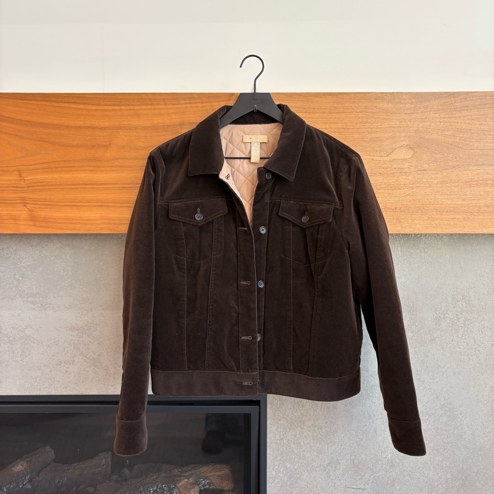 Kate Hill Reversible-Brown Velour/Tan
Quilted Button Up Jacket, Size 12
